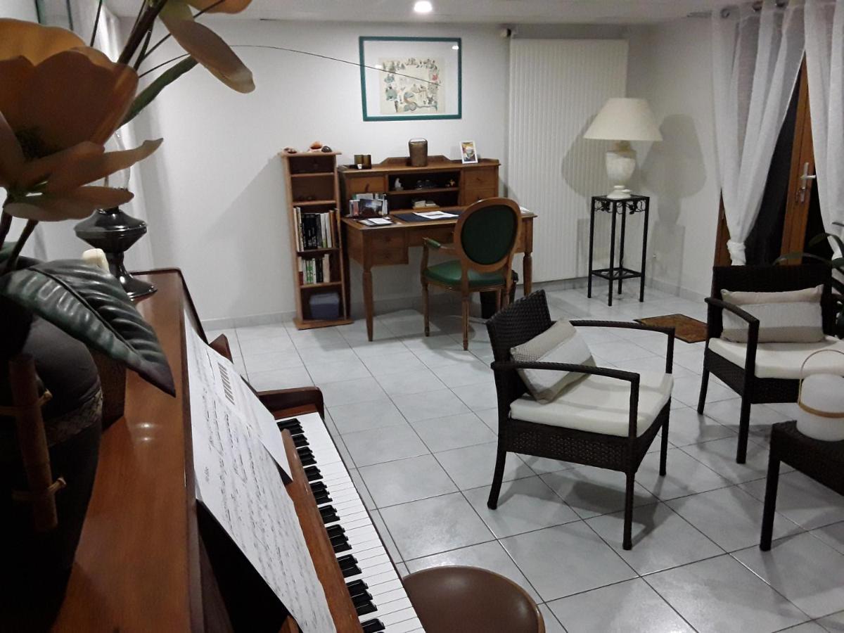 Suite Hauteurs De Vichy Creuzier-le-Vieux المظهر الخارجي الصورة